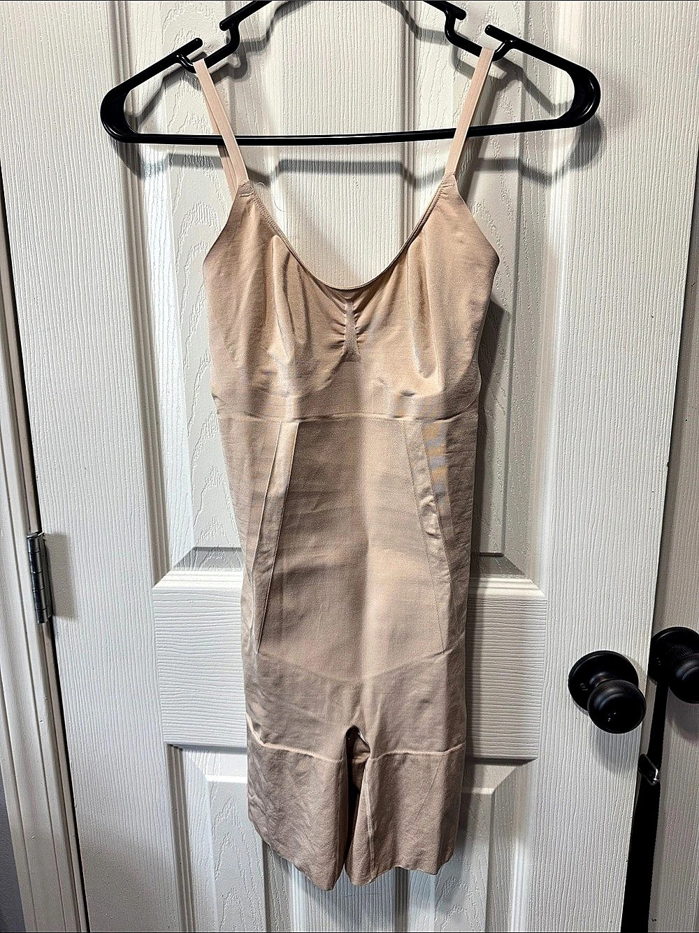SPANX SPANXshape Invisible Mid-Thigh Bodysuit Beige Medium
